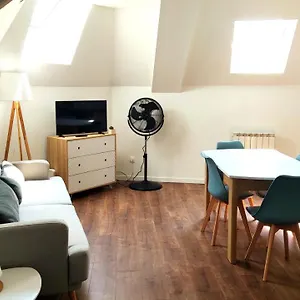 https://spacieux-studio-7min-de-walibi.hotels-rhonealpes.com